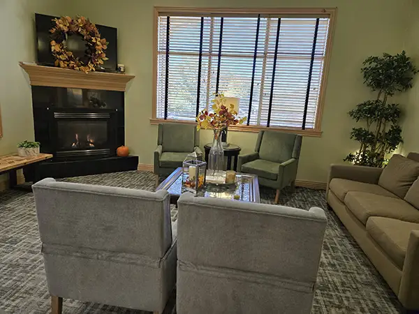 Modern office space with bright lighting and sleek furniture.